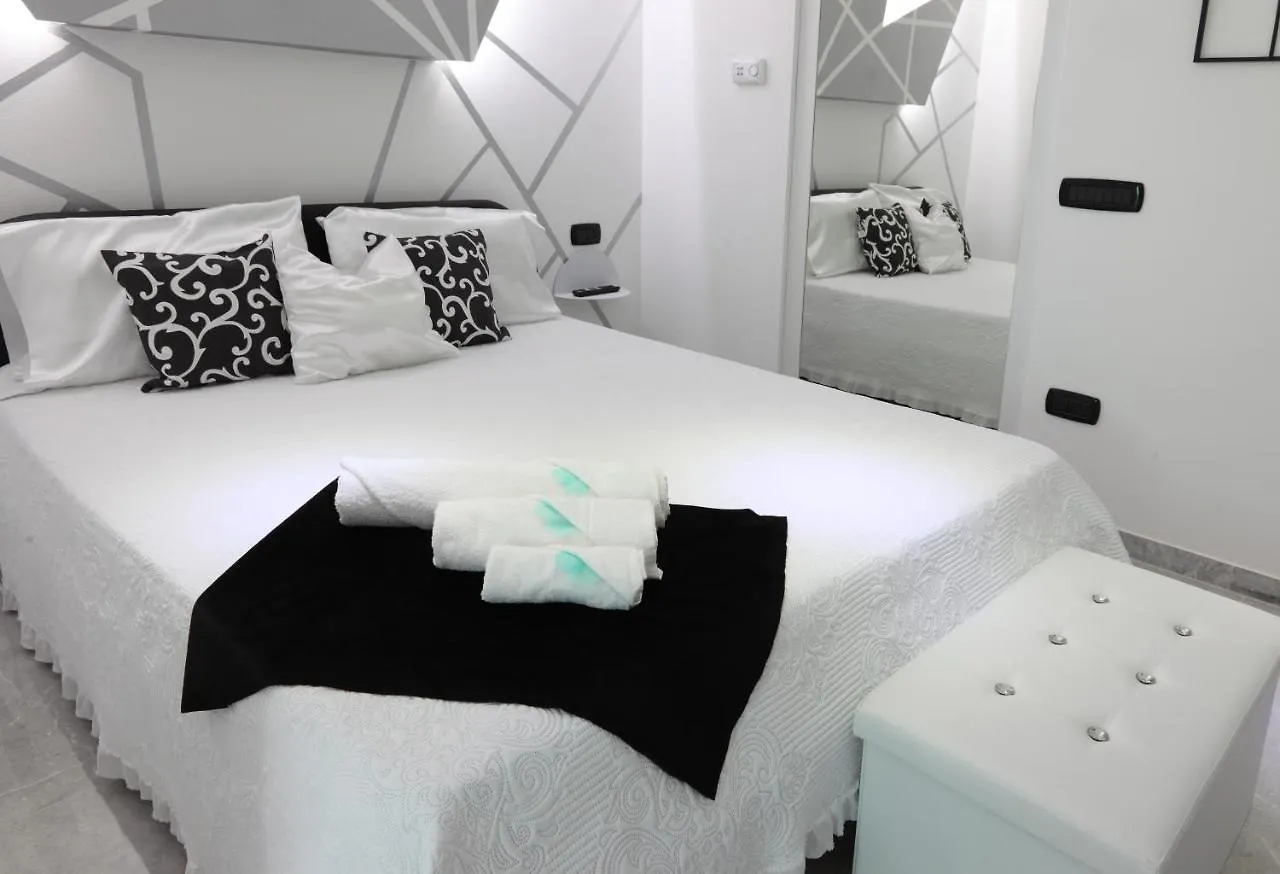 Isademar Bed & Breakfast Santa Teresa Gallura 0*,  Italy